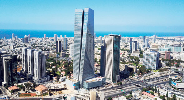 The Sarona Azrieli Tower in Tel Aviv. Photo: Yair Sagi The Sarona Azrieli Tower in Tel Aviv. Photo: Yair Sagi