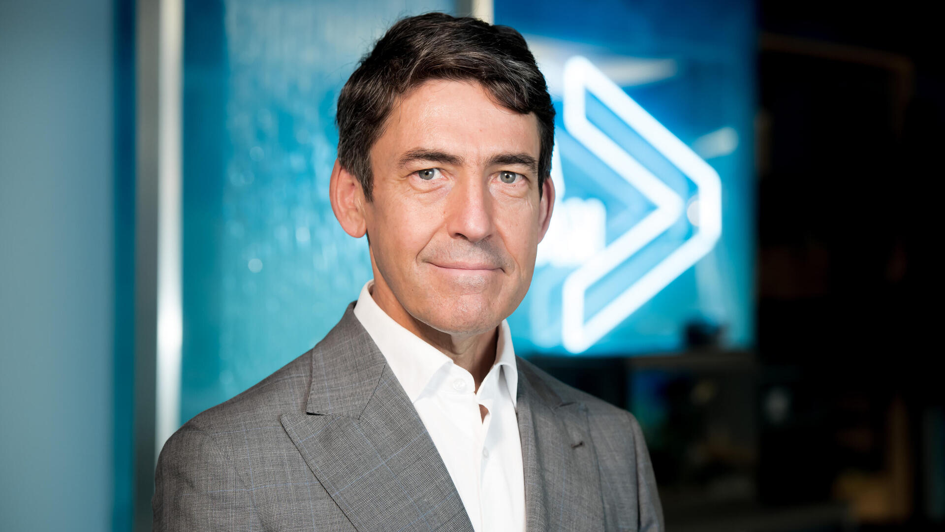 Domingo Miron - Accenture